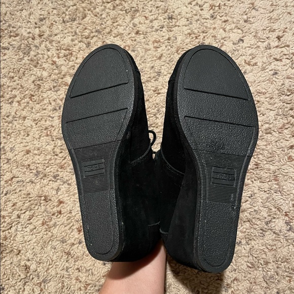 TOMS wedge booties- SOLD - Picture 9 of 10